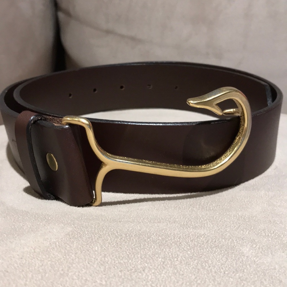Vineyard vines brown belt